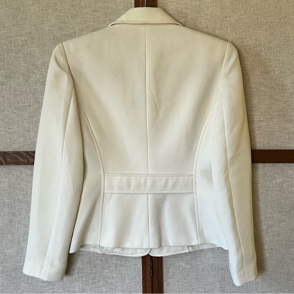 Vintage 1980s “Clueless” Cream Guess Blazer and Skirt Suit - 2/4 - Picture 4 of 16